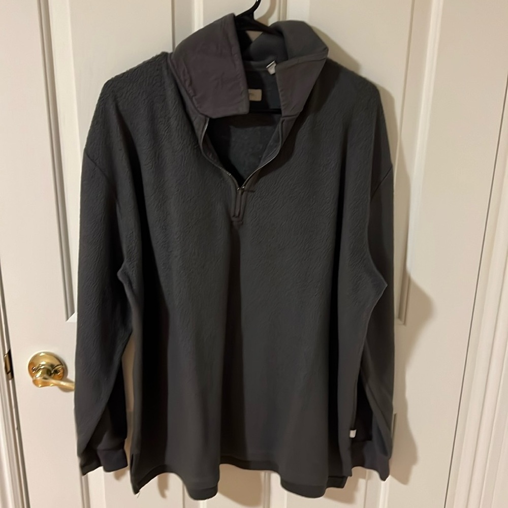 Men’s outer fleece charcoal gray half zip